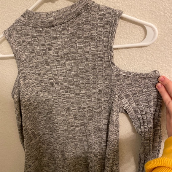 Dress - Picture 4 of 5